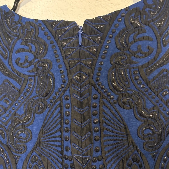BCBGMaxAzria Royal Blue Baroque textured Mini Dress 0 - Picture 7 of 8